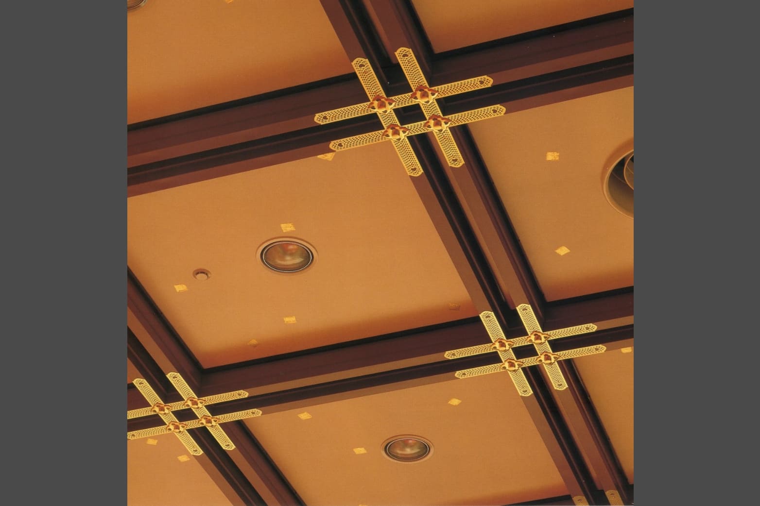 客席大天井部分